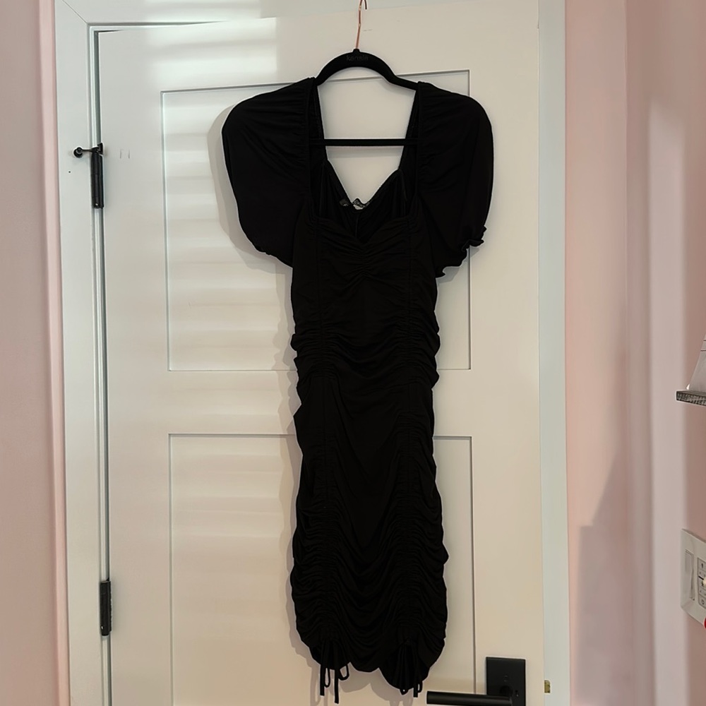 FOXBLOOD sweet heart neck, ruched body on dress size L